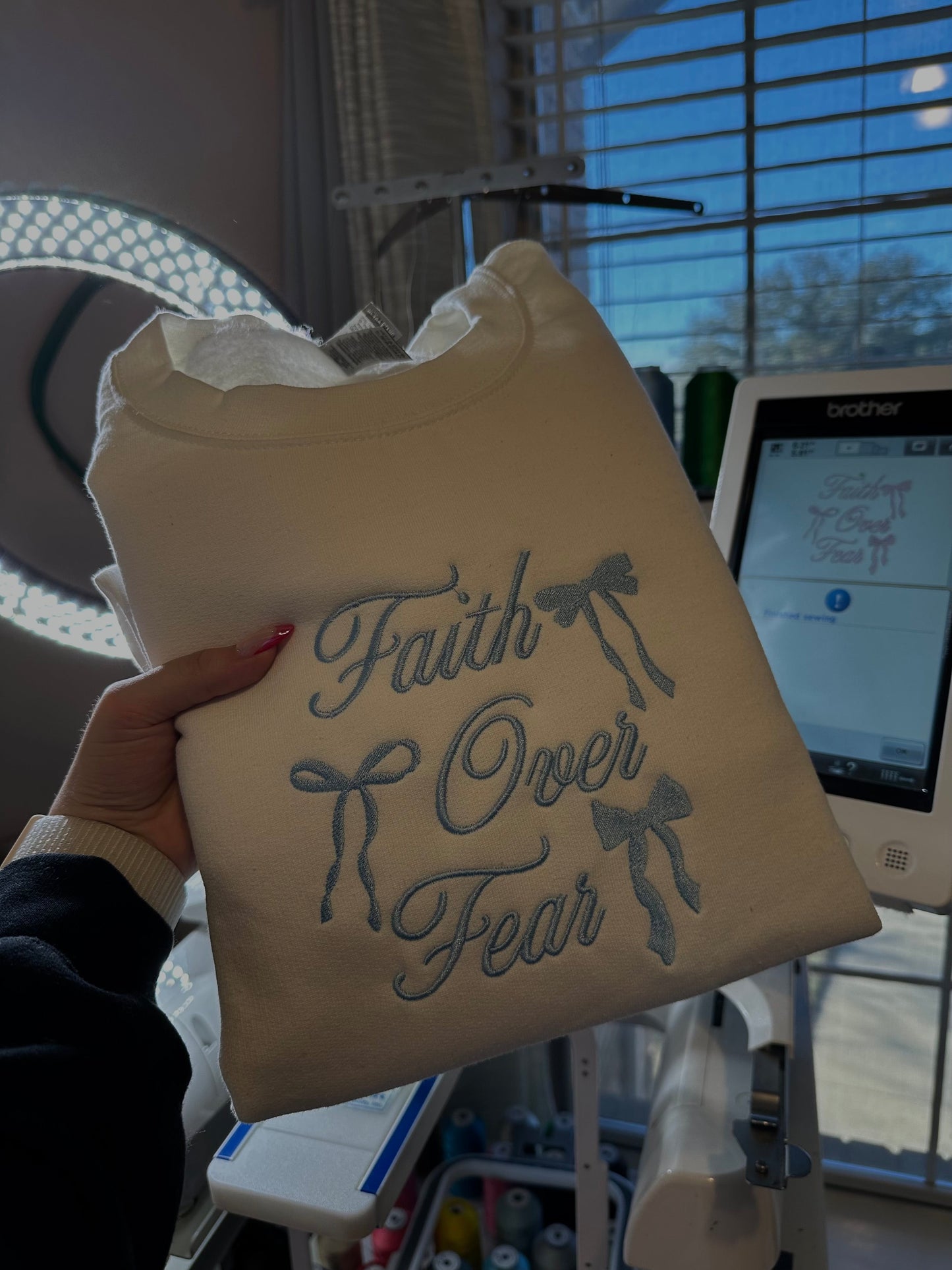 Faith bows