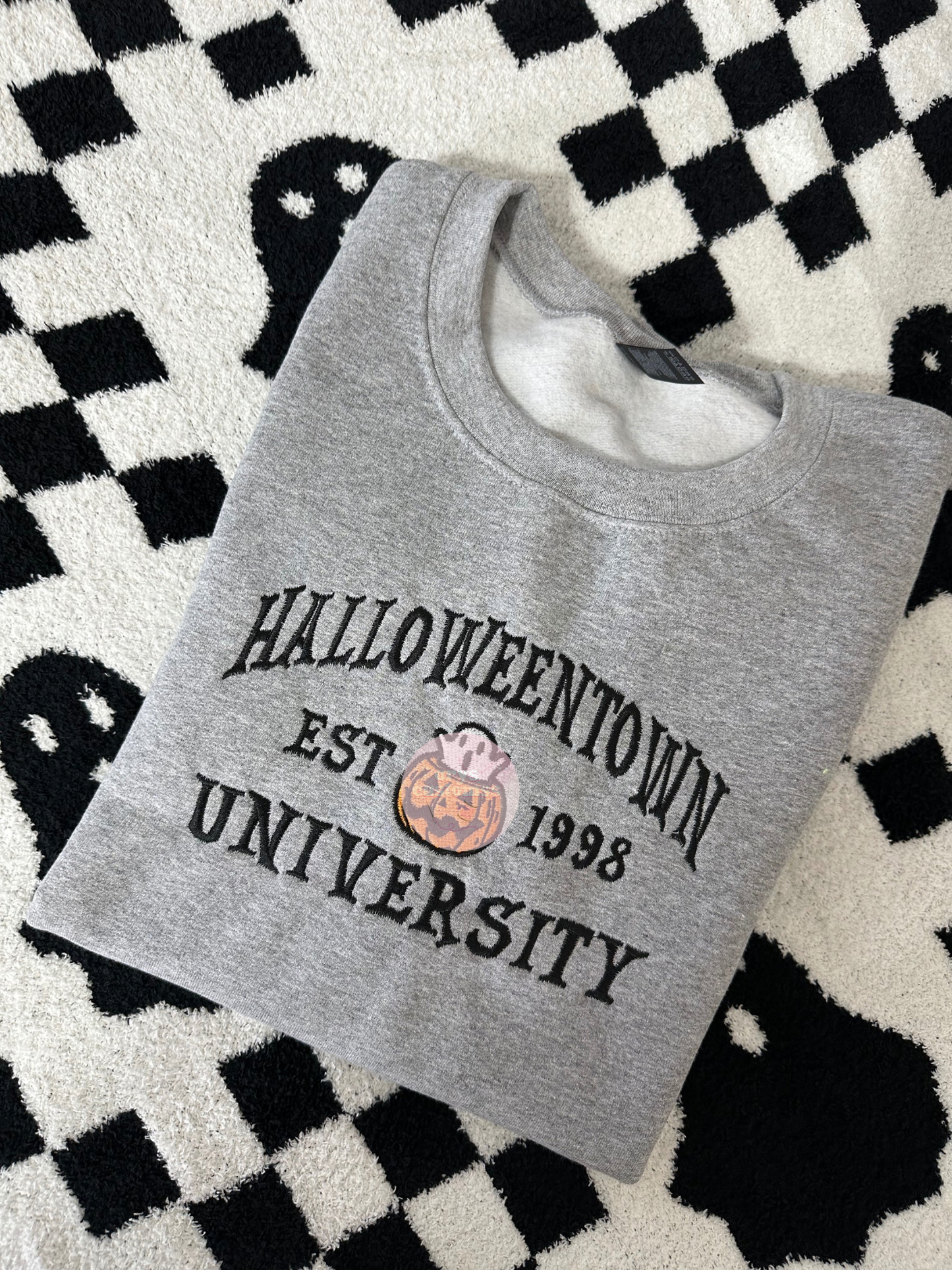 Halloween unvi sweatshirt & hoodie